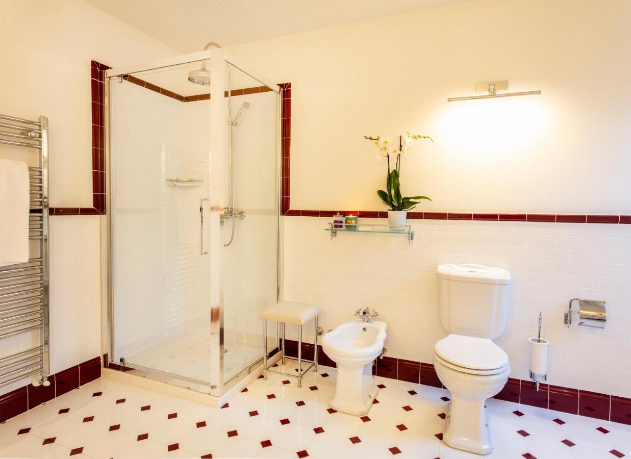 Palazzo Tiglio - A Small Luxury Hotels Of The World San Pancrazio  Экстерьер фото